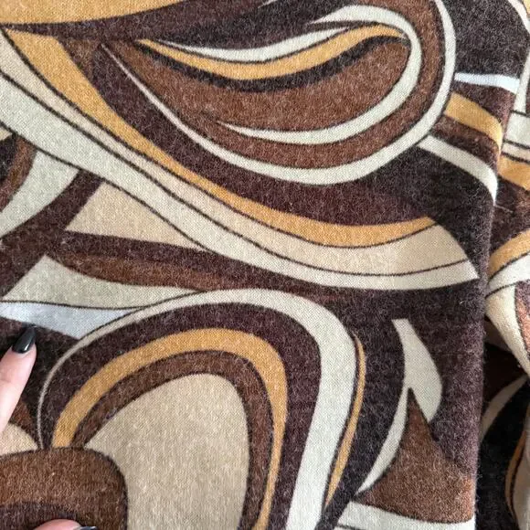 90s vintage VALLEY GIRL | 90s does 70s Brown Groovy Swirl Turtleneck | Medium - Picture 4 of 4